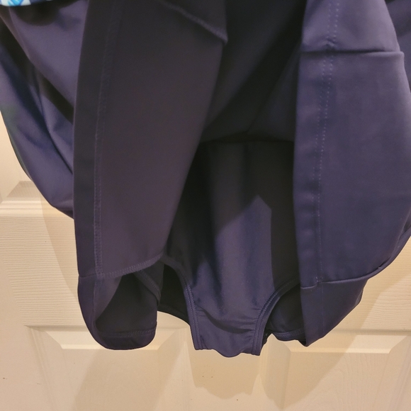 Malibu vintage style one piece plus size women's swimsuit - Picture 2 of 9